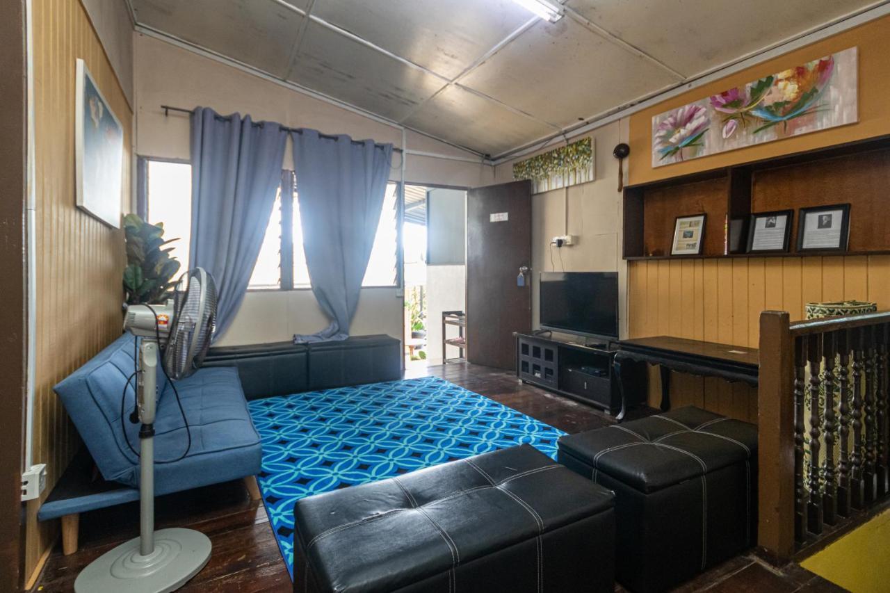 Aiza Homestay Opposite Abang Strawberry Taman Sedia Tanah Rata Ngoại thất bức ảnh